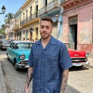 CAMISA GUAYABERA CON BORDADO TALLA L