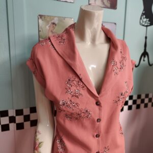 Camisa rosa estampado flores