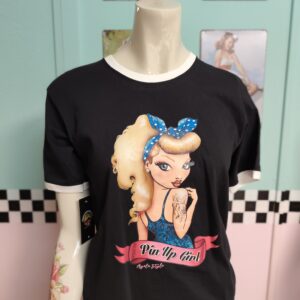 Camiseta muñeca pin up