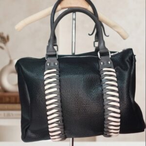 bolso negro trenzado blanco